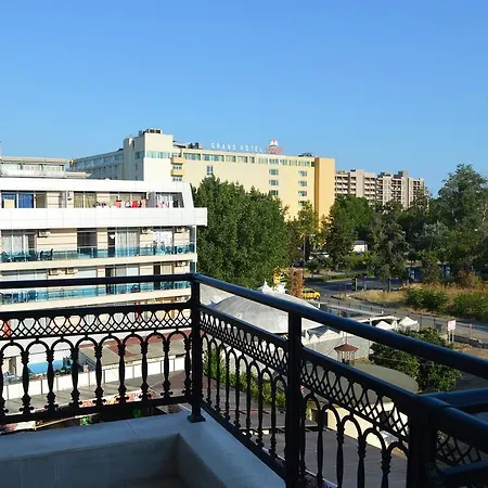 Bratanov Premier * Sunny Beach