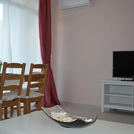 Bratanov Premier